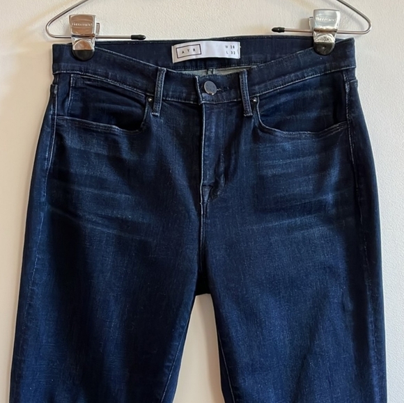 AYR Dark Wash Distressed Tall Long Stretch Skinny Jeans - Size 28x32 - Picture 8 of 12